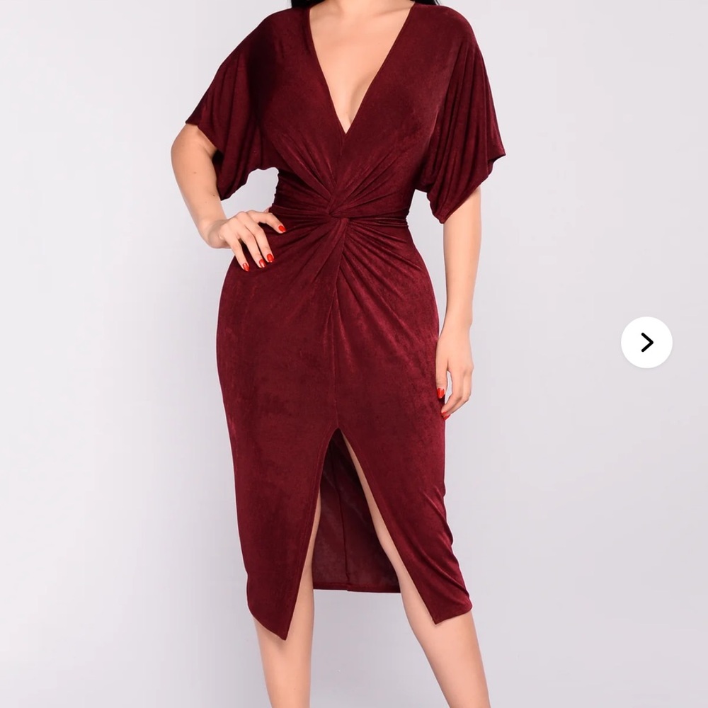 Fashion Nova Short Sleeve Slinky Burgundy V-Neck Dress
